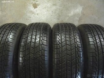Pneu 215/65/16, 215-65-16, 215 65 16. -