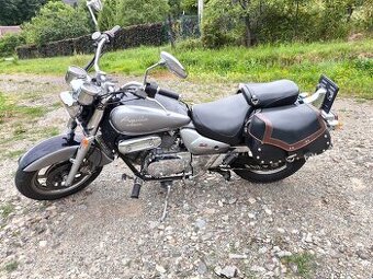 Hyosung GV250 Aquila