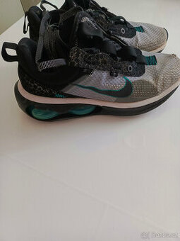 Nike Air Max 2021 SE, velikost US 9.5 / EU 43