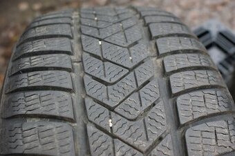 2ks zimnich pneu Pirelli Winter Sottozero 3 225/60 R17 99H