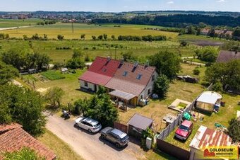 Březské, RD 3+1, zahrada, bazén – rodinný dům