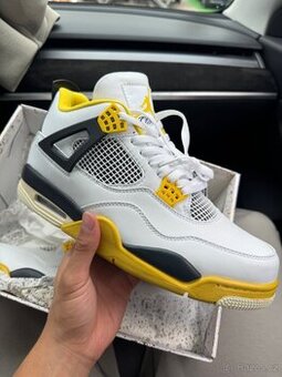 Nike Air Jordan 4 Tour Yellow – vel. 45 – NOVÉ