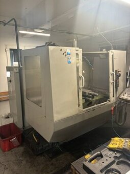 Nástrojářská frézka INTOS FNG 40 CNC A (9064)