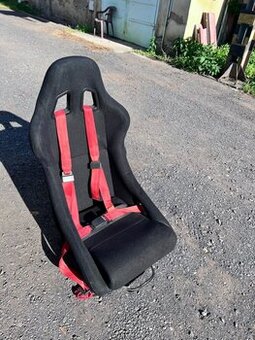 Sportovní sedačka