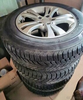 Pneu R16 VW Tiguan Z víměna za R15 Let. na plechu