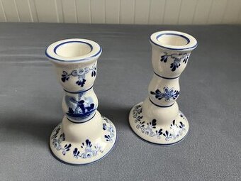 Dvojice keramických svícnů, ručně malované, Delft Blue Color