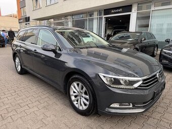 VW Passat Variant 2.0TDI 110 kW Full LED Navi 2015 ACC