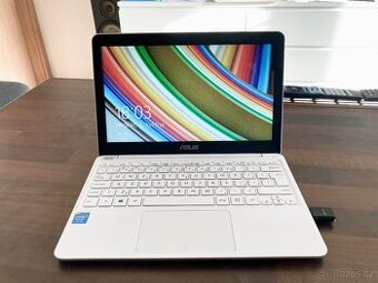 Prodám notebook ASUS X205TA
