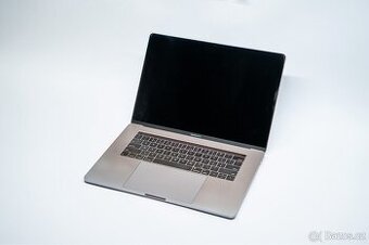 Macbook Pro 16 (2019) + obal v ceně - 1