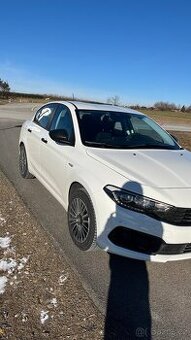 Fiat Tipo 1.0 City Life 100k, Sedan, 10/2022
