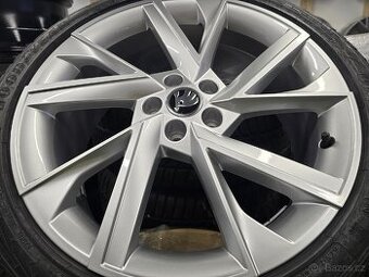Nová zimní sada alu kol ŠKODA Scala R18