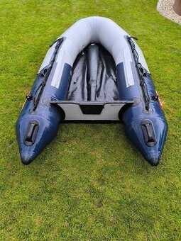 Boat 007