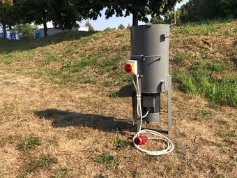 ŠROTOVAČ NA OVOCE 1.1 kW