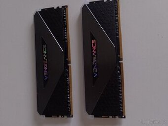 Corsair 32GB KIT DDR4 3600 MT/s CL18