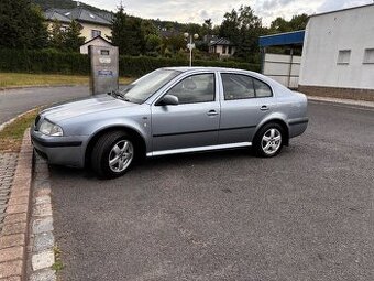 Octavia 1 1.6i 75kw r2003