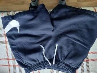 Kratasy nike