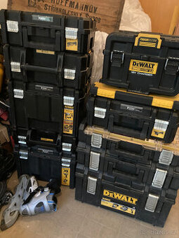 DeWalt laser DCE089G 3x360 + Snímač paprsku + Stativ a obal