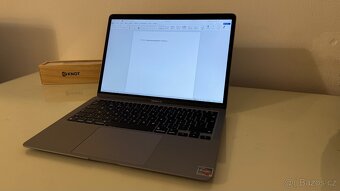Apple Macbook Air 13 M1 8/256 kupovan 5.12.2024