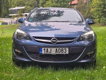 Opel Astra 1,4T Sports Tourer, PRVNÍ MAJITEL, najeto 114 tis