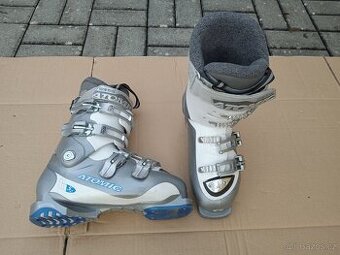 Lyžáky Atomic - stélka 26 cm