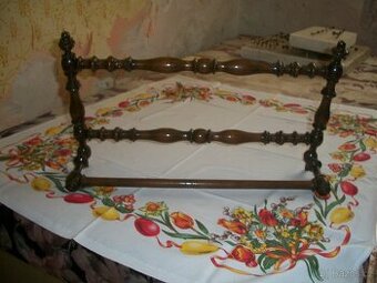 Věšák na ručník, utěrku