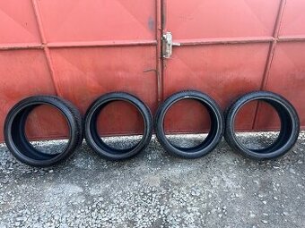 Prodám gumy 235/35/19