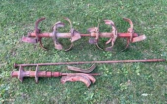 Vari AKY 357 - kopinaté nože