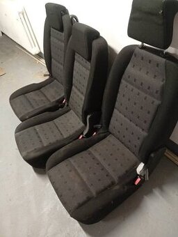 Zadní sedačky Peugeot 307