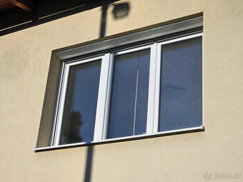 Plastové okno, třídílné, 223x145 cm, Praha