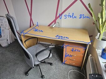 Pracovní stůl se zásuvkovým boxem