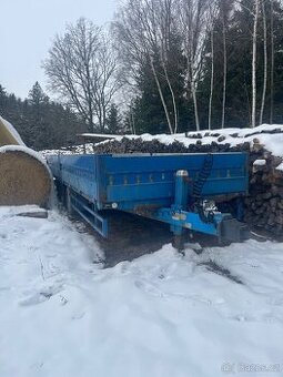 Traktorový vlek, přivěs na balíky