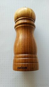 Mlýnek na pepř ORION