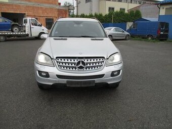 Mercedes Benz ML W164