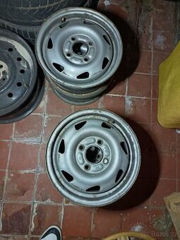 Plechové disky na Ford Fiesta - KA - 1