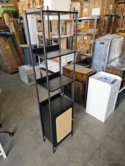 Nová skříňka - knihovna