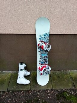 snowboard Burton 147  + boty 41