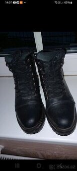 Kožené boty
