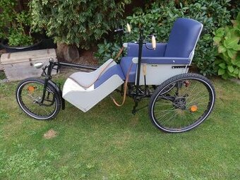 Stará invalidní tříkolka č. 1