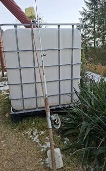 Starý sběratelský rybářský prut Tokoz