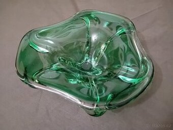 SKLO, HUTNÍ SKLO - MÍSY, VÁZY, POPELNÍKY