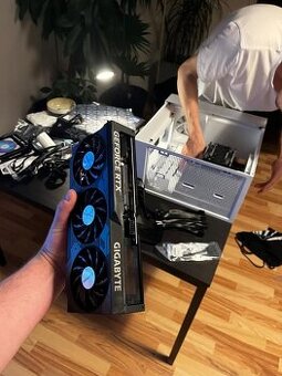 RTX 4070 SUPER – záruka do 11/2027