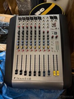 Mixpult Soundcraft Spirit E6
