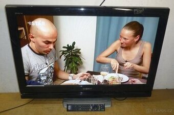 LCD televize SONY 82cm (32 palců), nemá DVBT2
