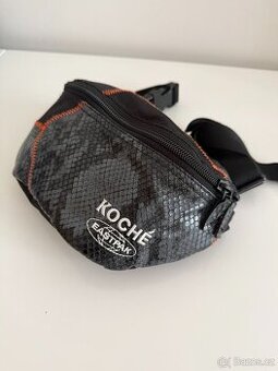 Ledvinka Eastpak x Koché Springer