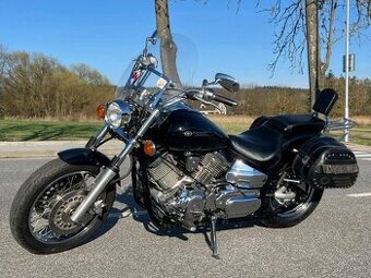 Yamaha XVS 1100 DragStar