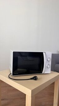 Mikrovlnka / Mikrovlnná trouba s grilem Toshiba