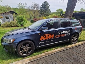 Volvo V50 kombi 1,6 diesel 80 kW