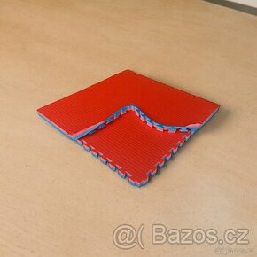 Tatami Elite puzzle červeno - modrá 105cm x 105cm x 4cm