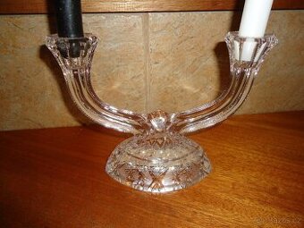 Starý broušený svícen Bohemia Crystal Poděbrady dvouramenný