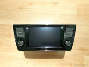 Rádio SWING+ pro Škoda Fabia III. - 6V0035871H - ZÁNOVNÍ
